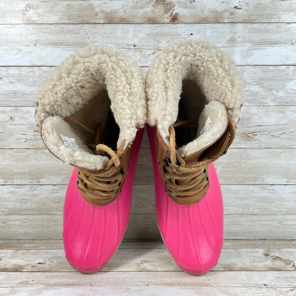 SPERRY DUCK BOOTS-WOMENS 7 - Picture 6 of 8